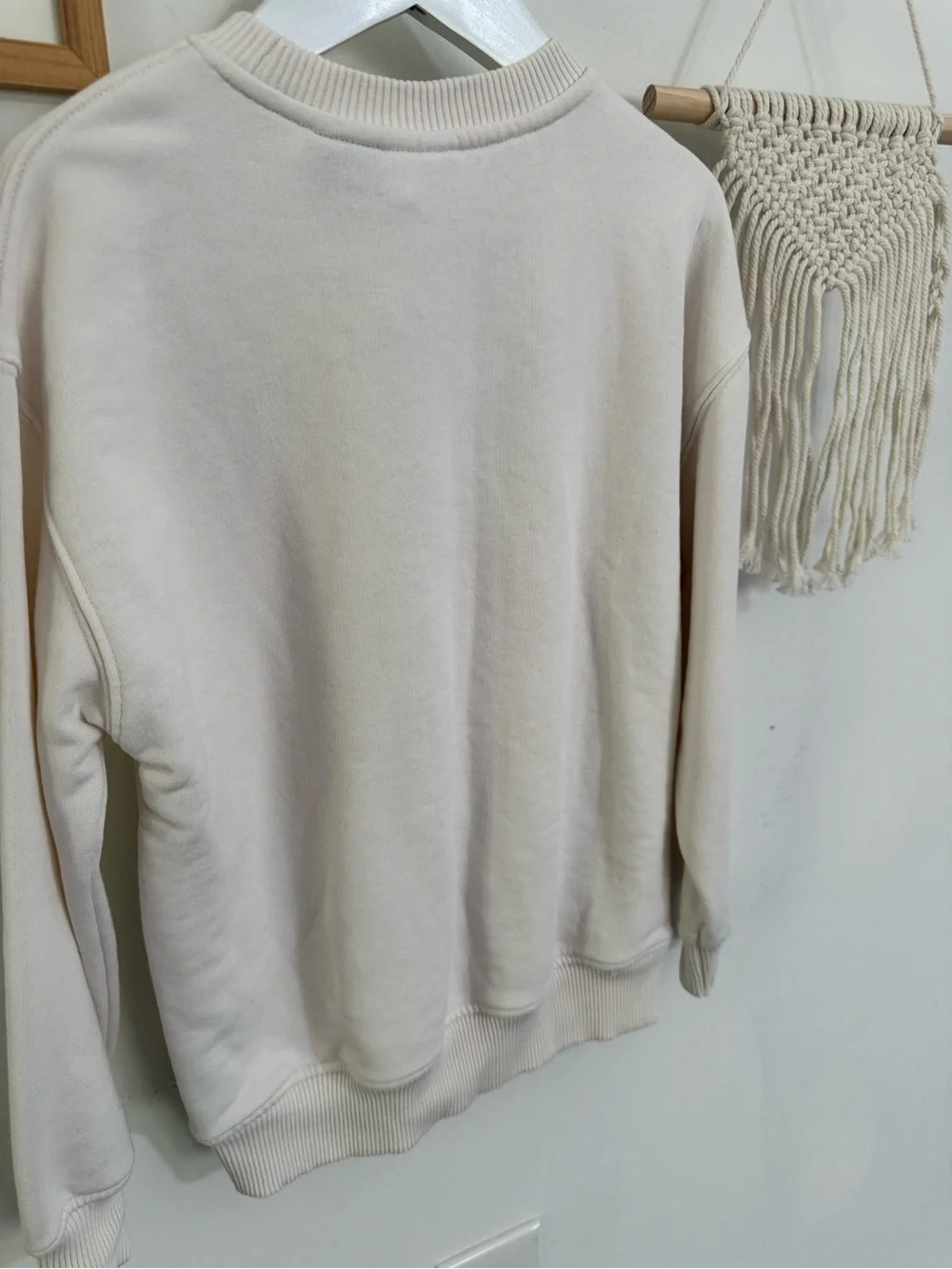 Zara - size 8-9y - Nirvana colorful logo sweatshirt